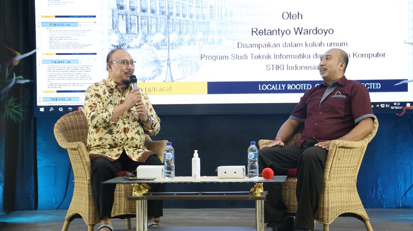 Pentingnya Data Driven World, STIKI Indonesia Hadirkan Pakar Retantyo Wardoyo dari UGM