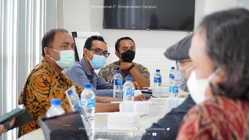Adakan Studi Banding Kelola Jurnal, STIKI Indonesia Optimis Kualitas Jurnal Tembus SINTA 2