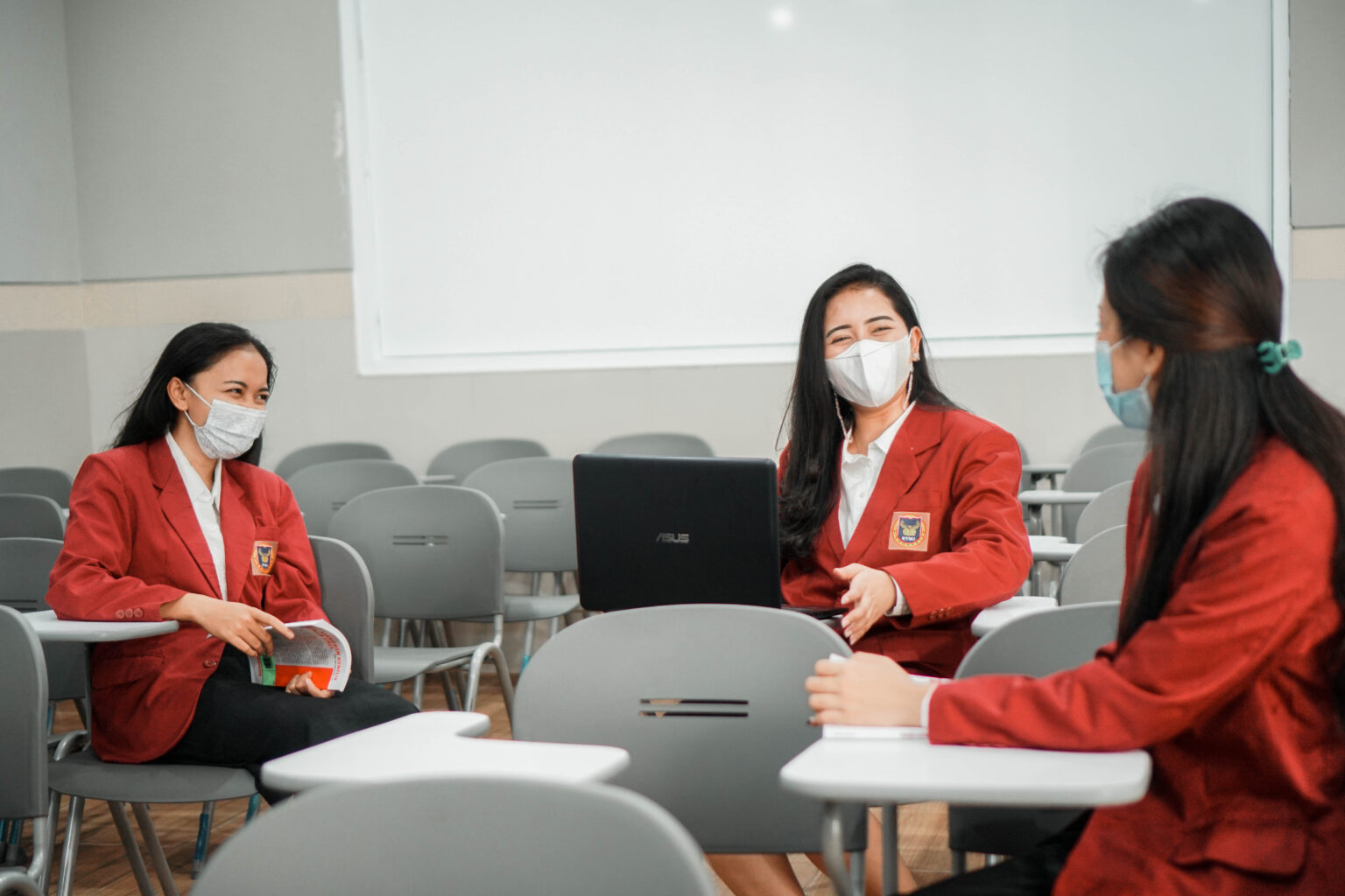 Apa itu coding belajar coding bersama kampus teknologi terbaik di bali 