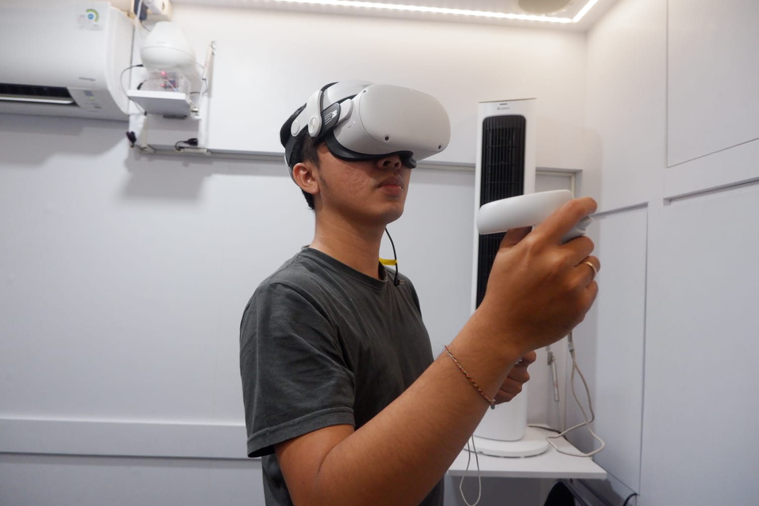 Kolaborasi Antar Perguruan Tinggi, Dosen INSTIKI Kembangkan Game Virtual Reality & Alat ‘Healing Pod’