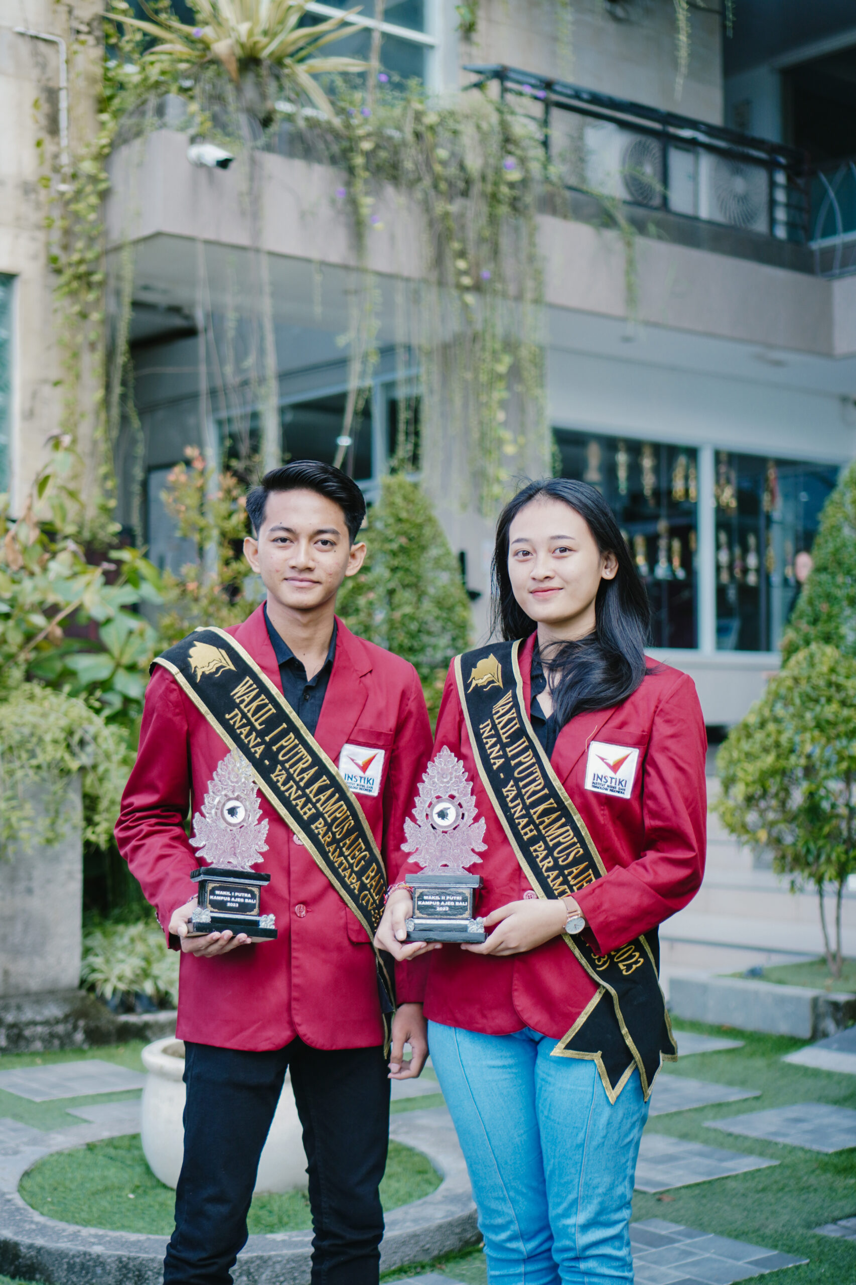 Jadi Duta Pendidikan Bali! 2 Mahasiswa INSTIKI Raih Juara di Ajang Putra Putri Kampus Ajeg Bali 2023