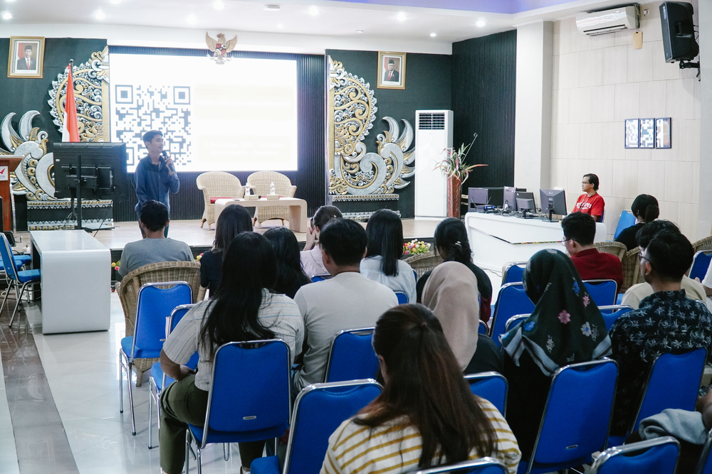 INBIS INSTIKI & Kampus UMKM Shopee Bali Berkolaborasi Gelar Pelatihan Marketing bagi UMKM