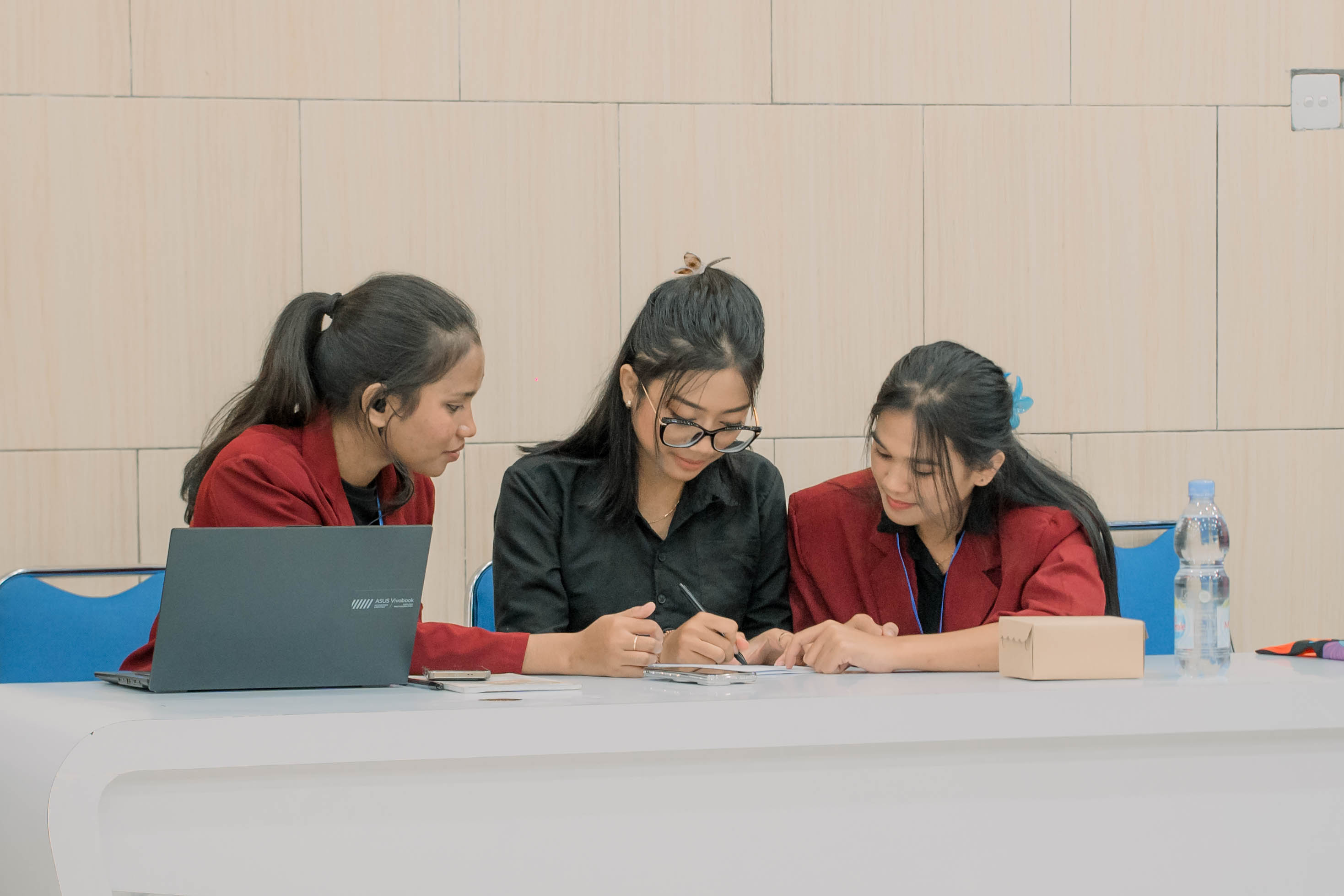 Seminar Nasional FENASIK 2026 Bahas Identitas Musik di Era Digital