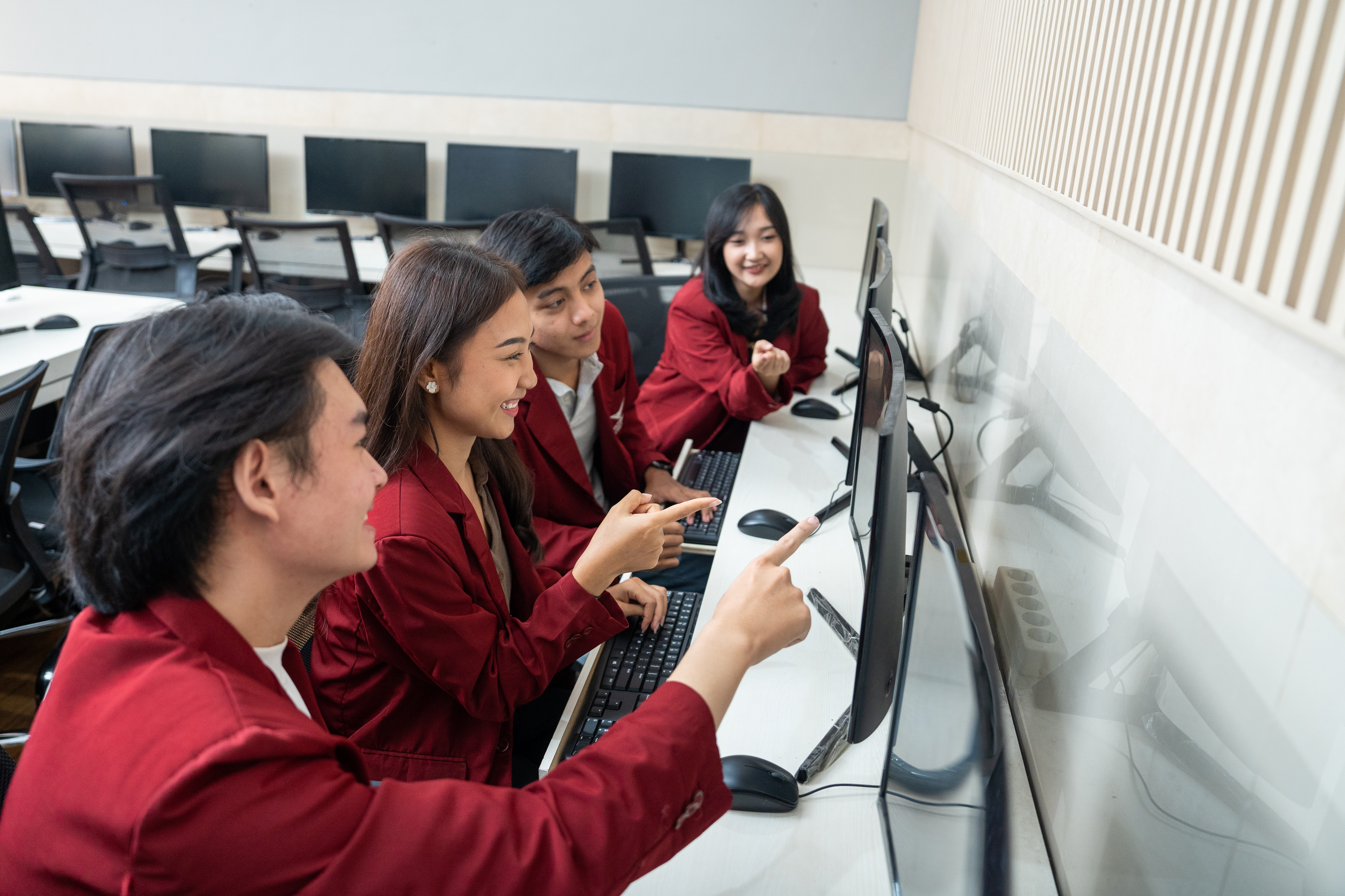 Informatika, Sistem Informasi, dan Teknologi Informasi