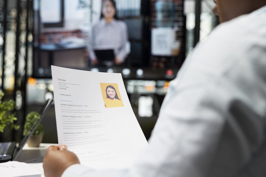 Cara Memilih Foto CV
