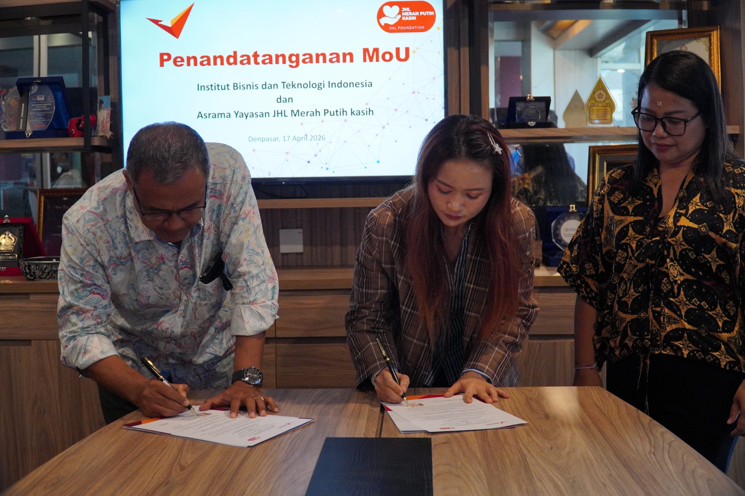 INSTIKI Jalin Kerja Sama Internasional
