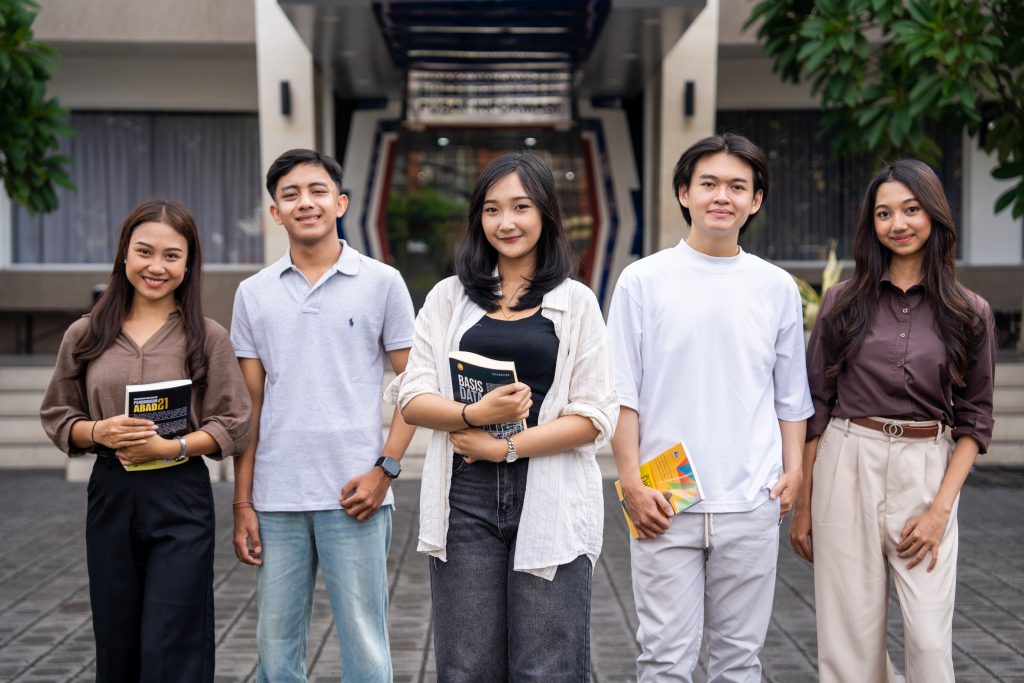 Istilah Penting dalam Dunia Bisnis